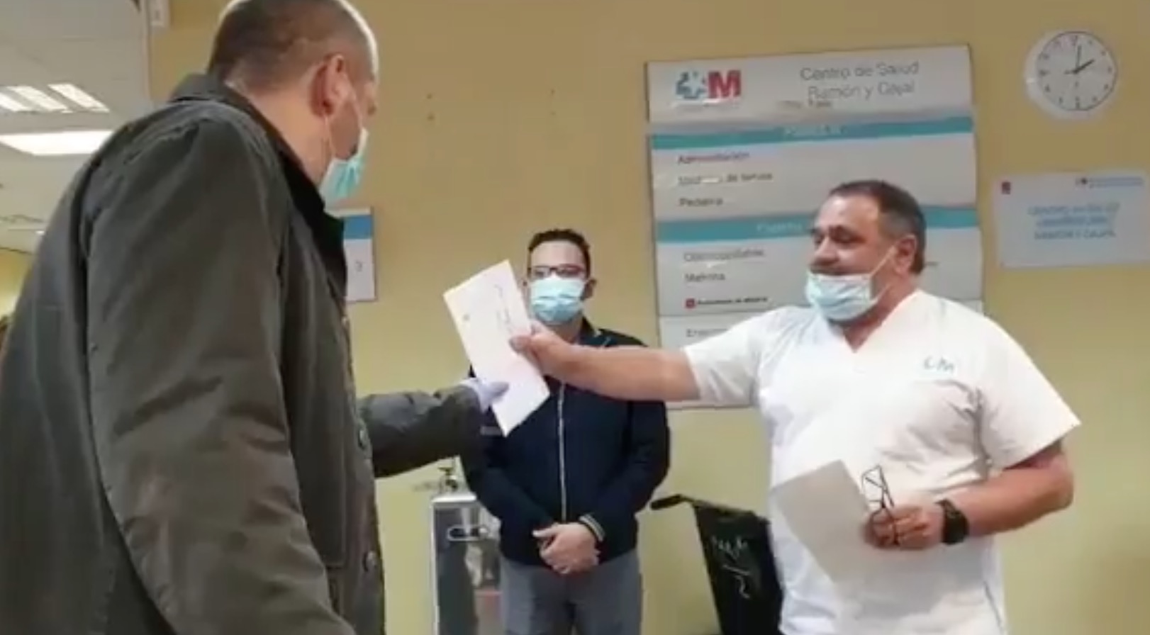 Doctors Thanking a Taxi Driver